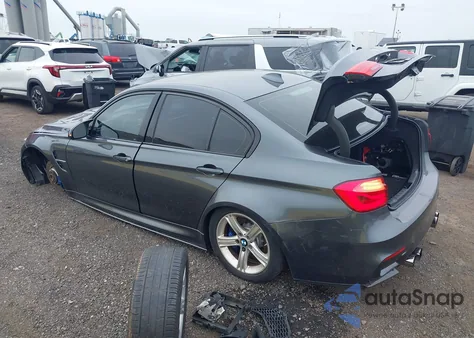 2015 BMW M3 из США, поврежденный, VIN WBS3C9C52FP804860